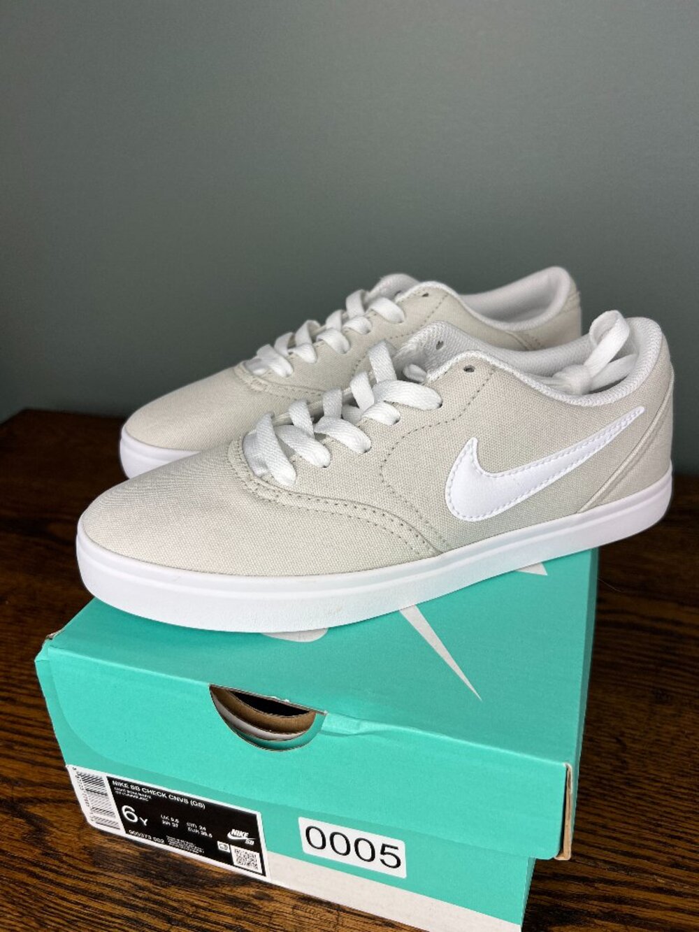 Nike SB Check Canvas Sneakers Womens 7.5,Youth 6 Light Bone White NIB